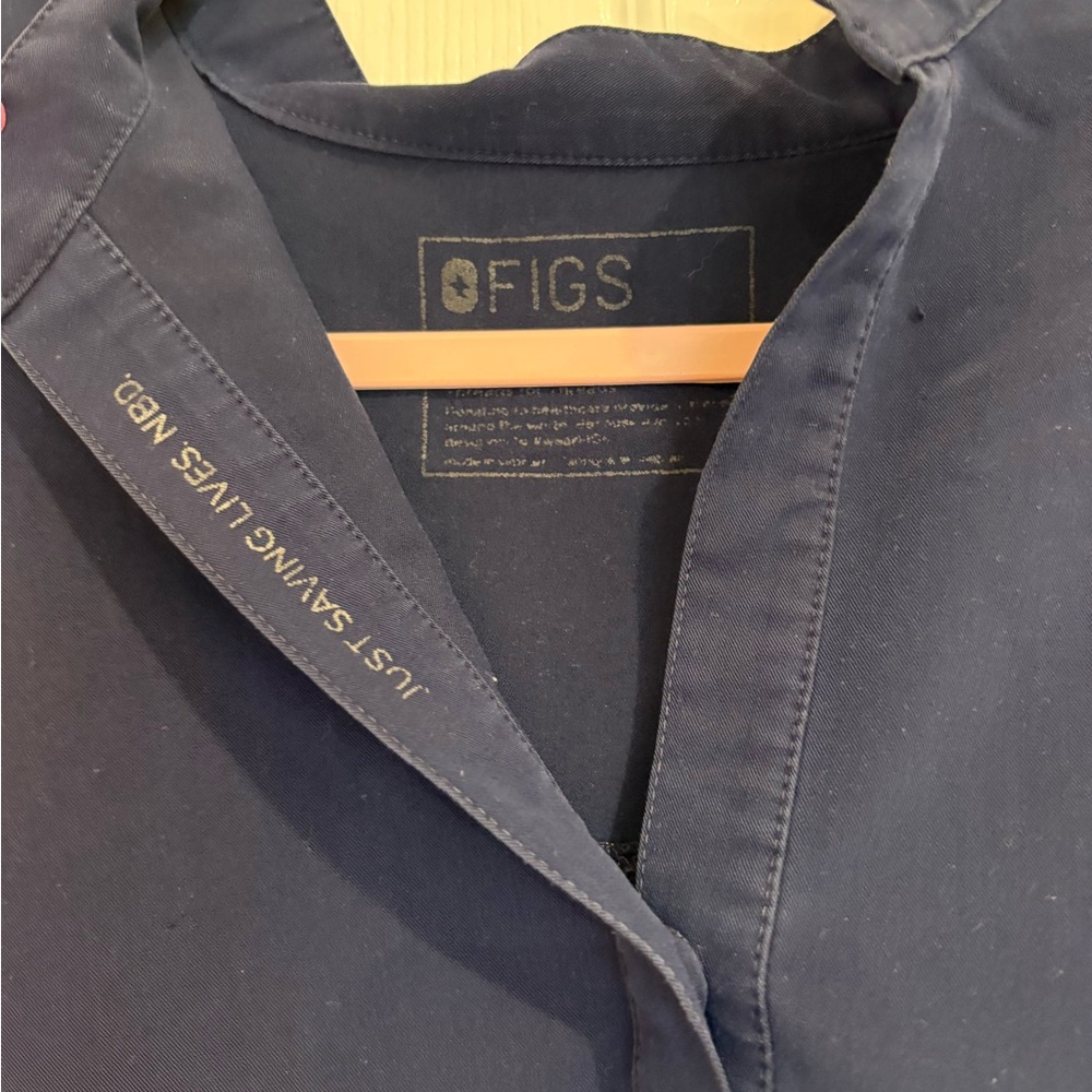 Figs Rafaela Scrub Top - Picture 4 of 4